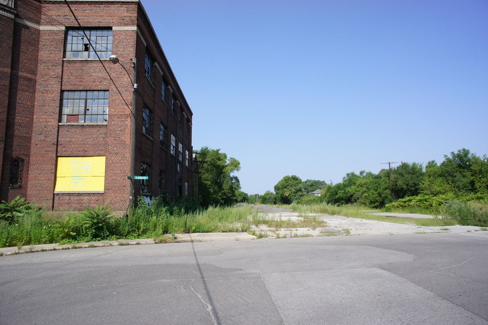 900 Madison Street , Gary, IN 46402